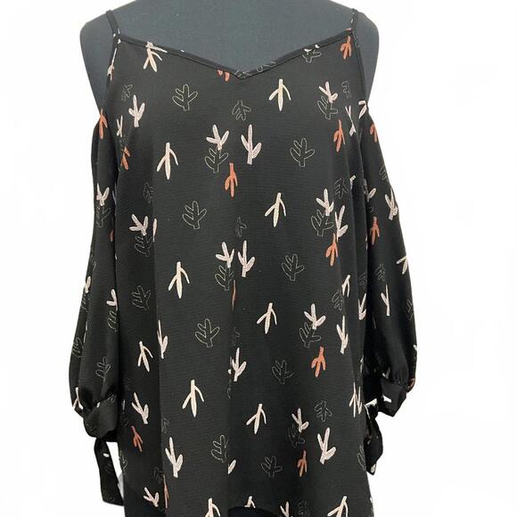 Soprano Tops - Cactus Print Cold Shoulder Blouse  L